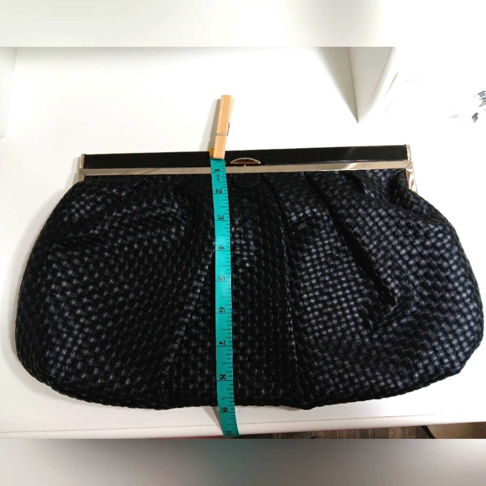 Aldo Vintage Woven Vegan Leather Large Magnetic Clutch - Picture 9 of 10